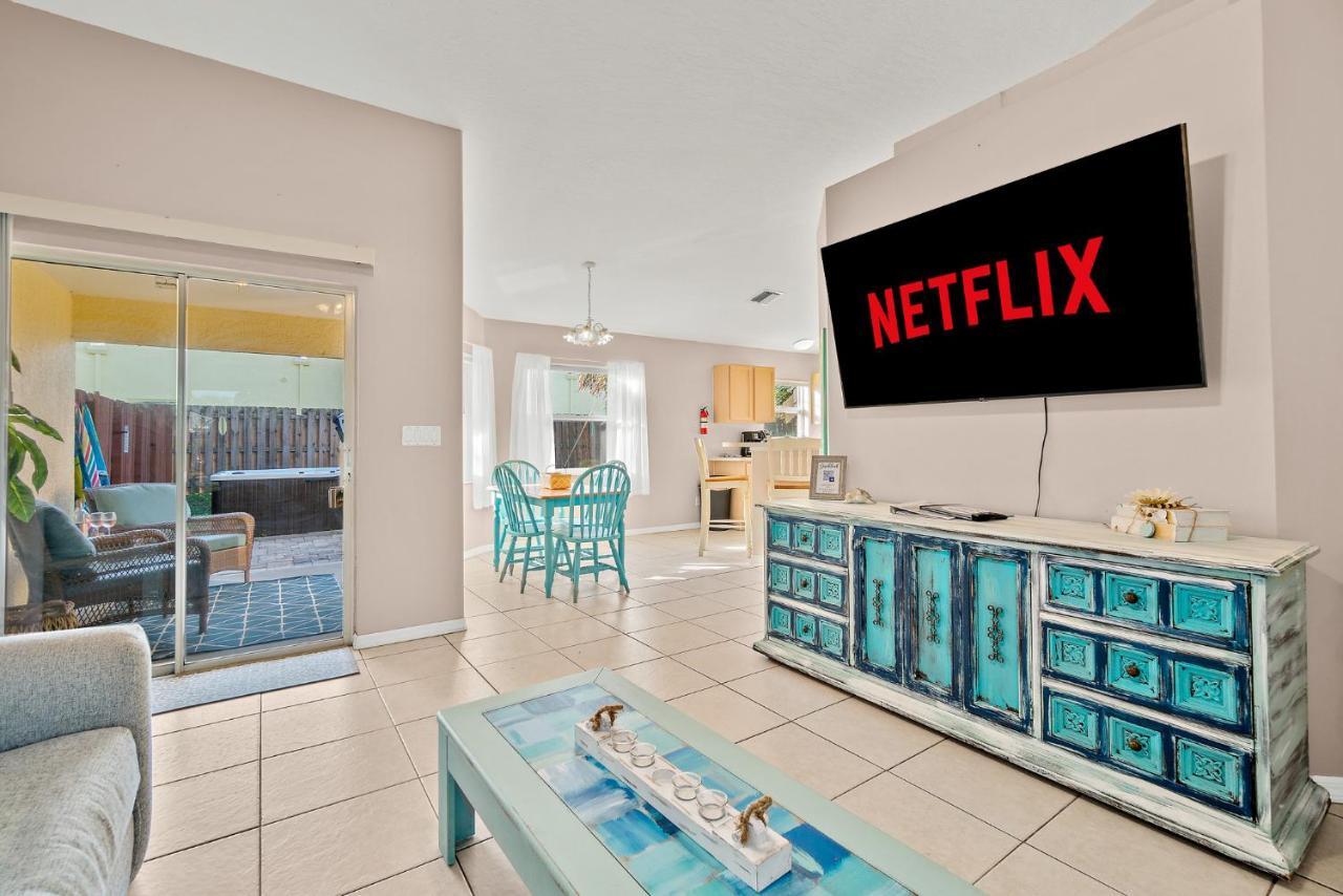 Sunset Serenity - 3Br Beach Townhome With Outdoor Patio - New Hot Tub, Steps To Ocean Fun! Мелбърн Екстериор снимка
